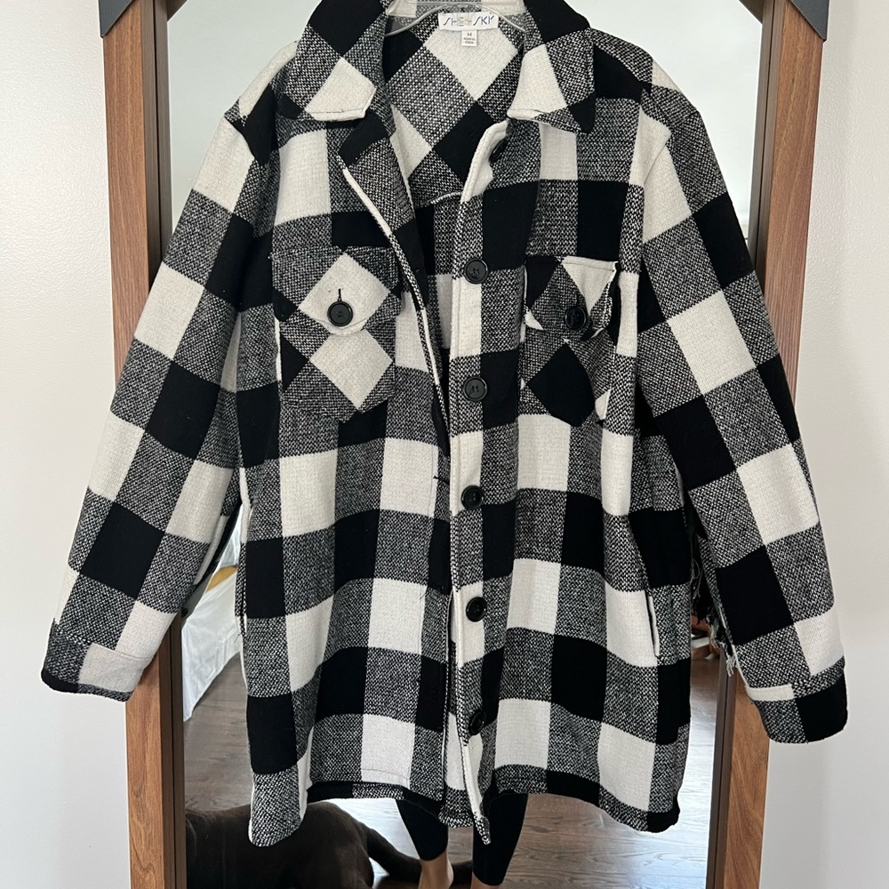 MEDIUM CHECKERED JACKET